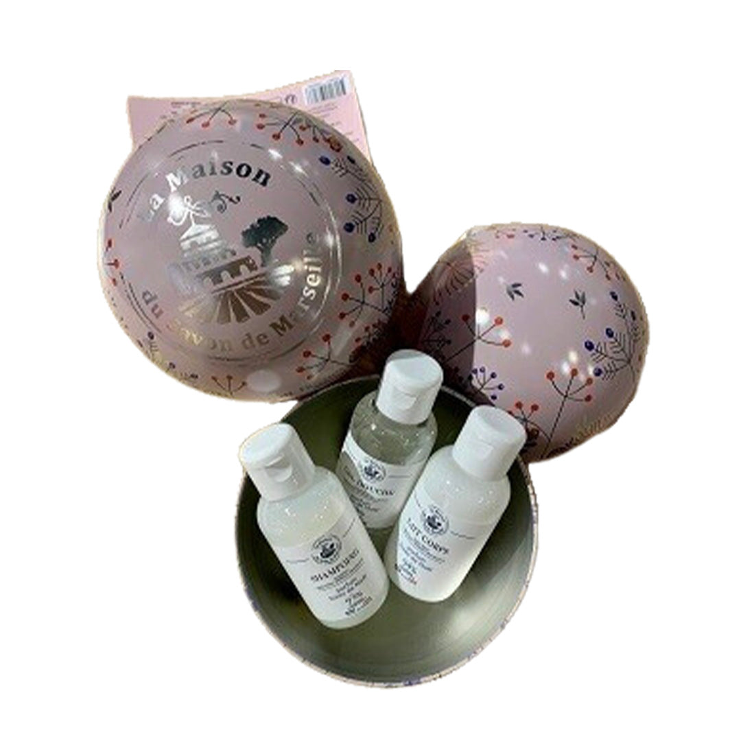 Christmas Ball Christmas Berries