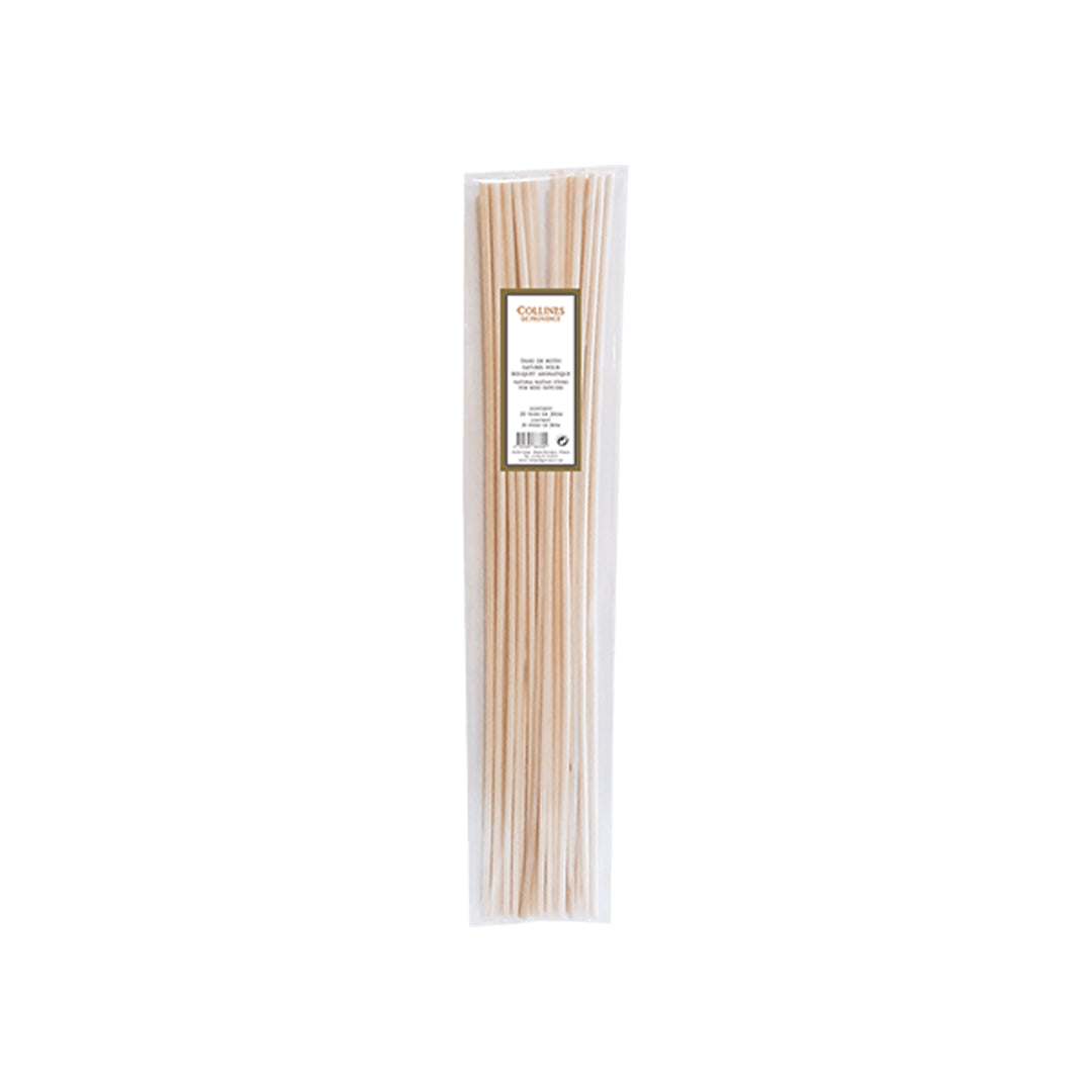 Bag of 20 White Rattan Stems 21cm
